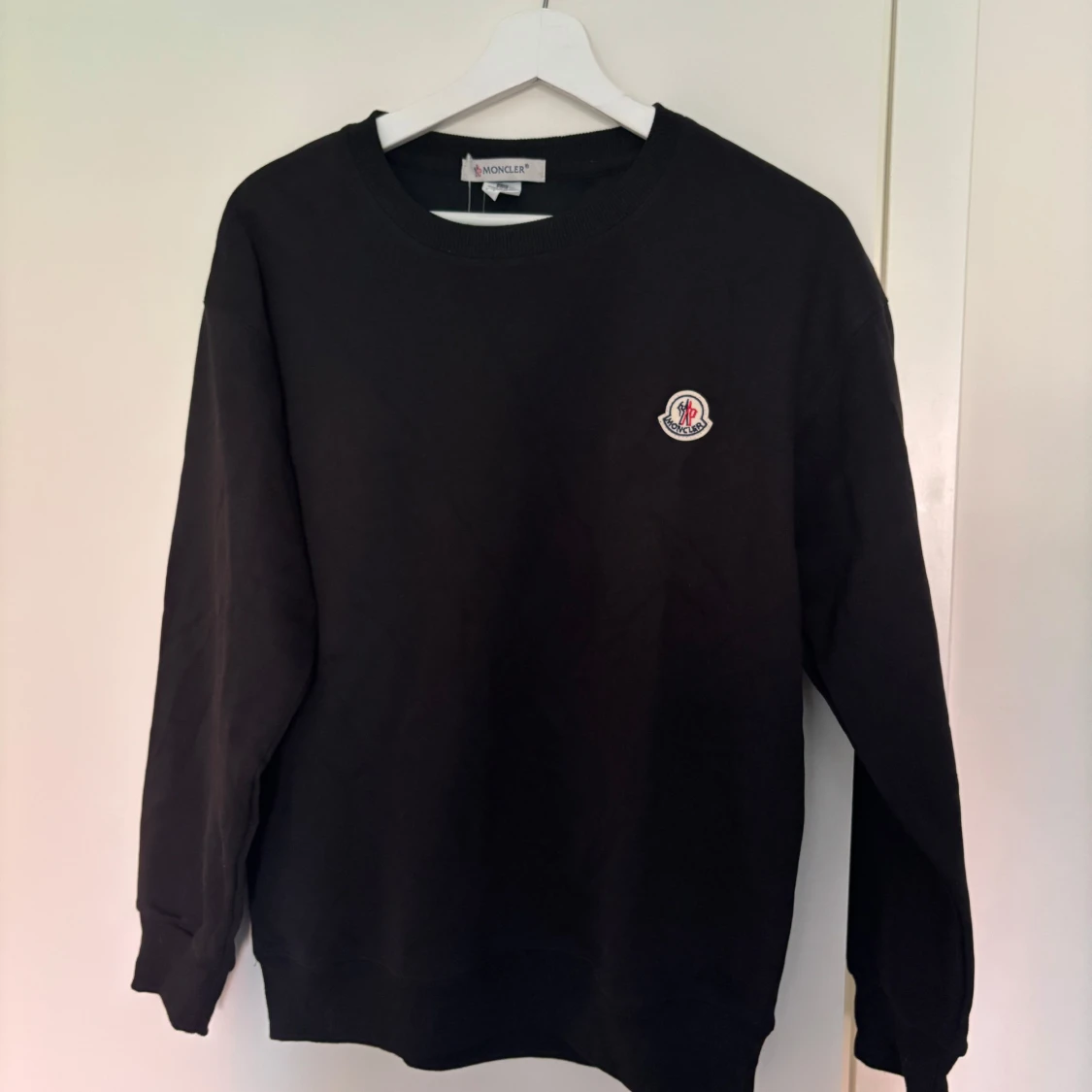 Svart sweatshirt från Moncler