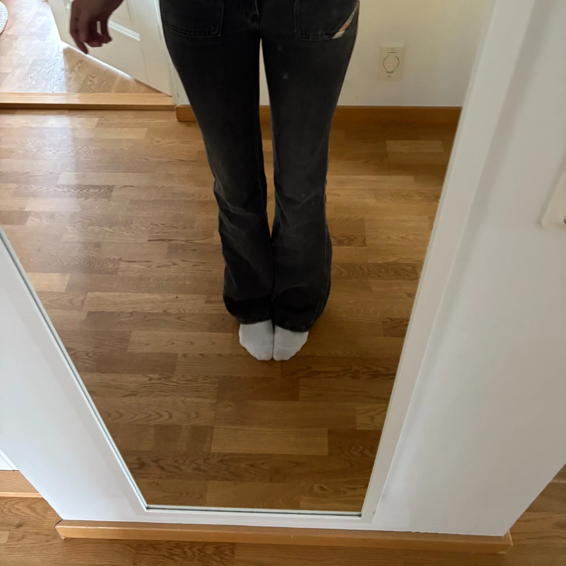 Svarta bootcut jeans från Diesel - 2