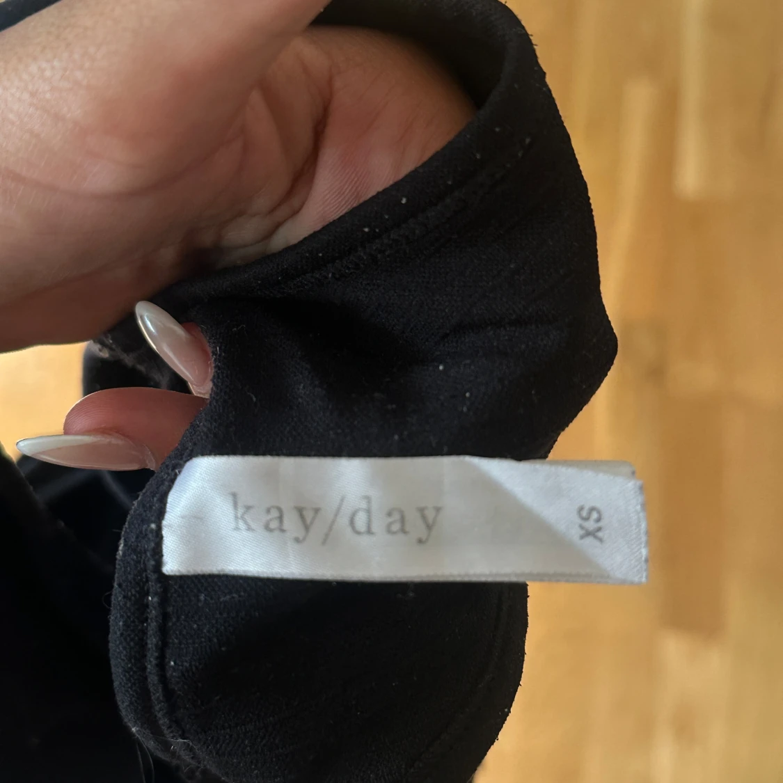 Svart croppad träningstopp från Kay/Day - 3