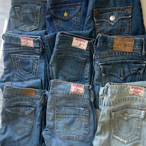 true religion - massa nya true religion jeans🌟🌟 lite olika priser storlekar osv så skriv vilka du är intresserade av, priser mellan 850-1100
