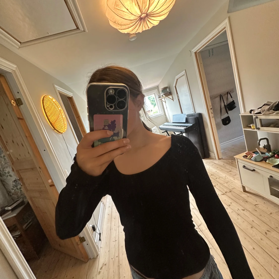 Svart långärmad topp från Lindex - 3