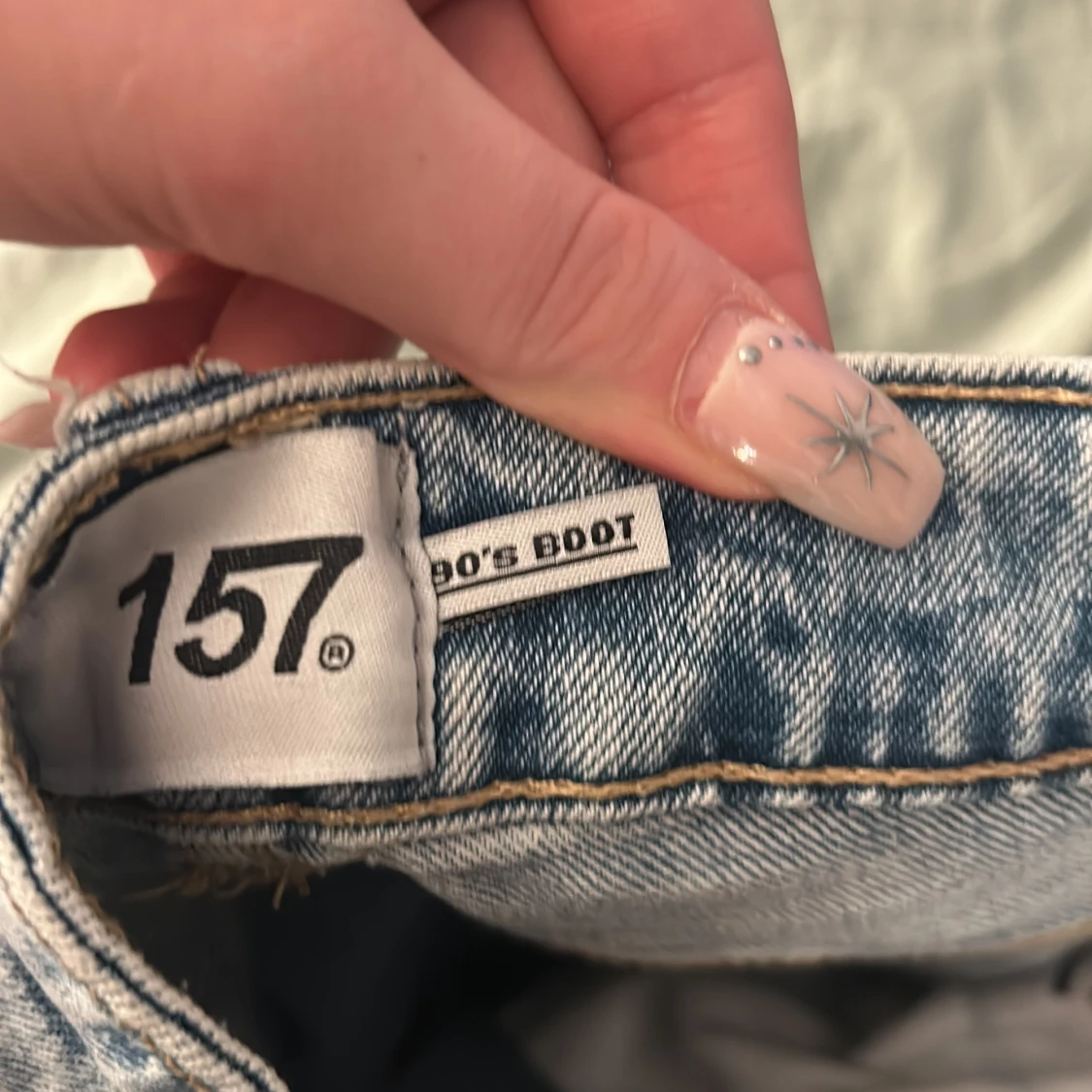 Bootcut jeans i ljusblå denim från 157 - 3