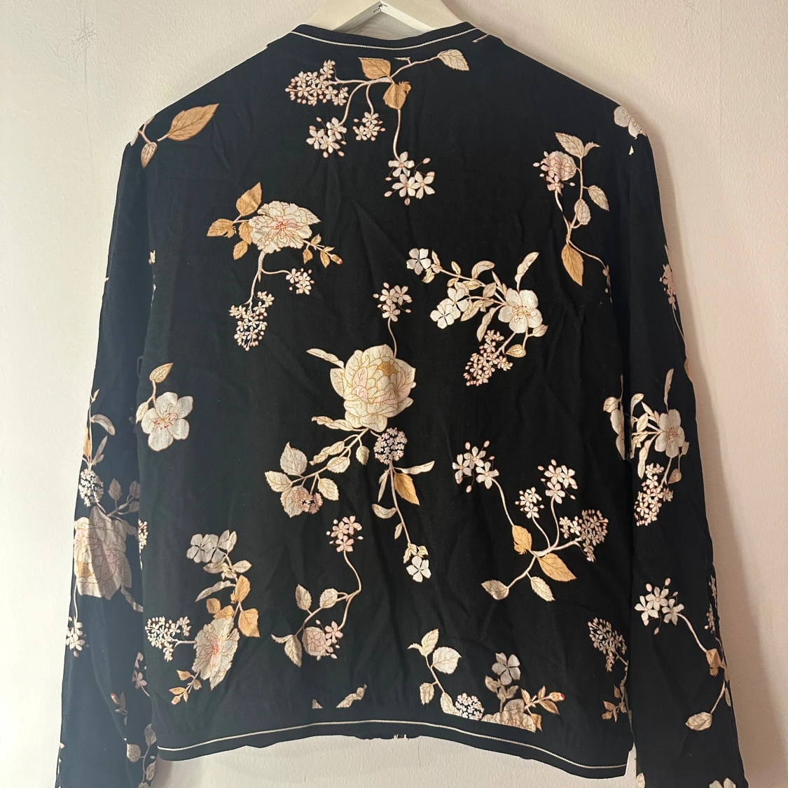 Blommig kofta från Saint Tropez - 3