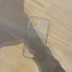 Mobilskal iPhone 11 - Genomskinligt iPhone 11 mobilskal! 