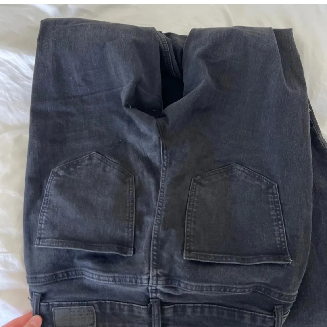 Svarta bootcut jeans från Veromoda - 3