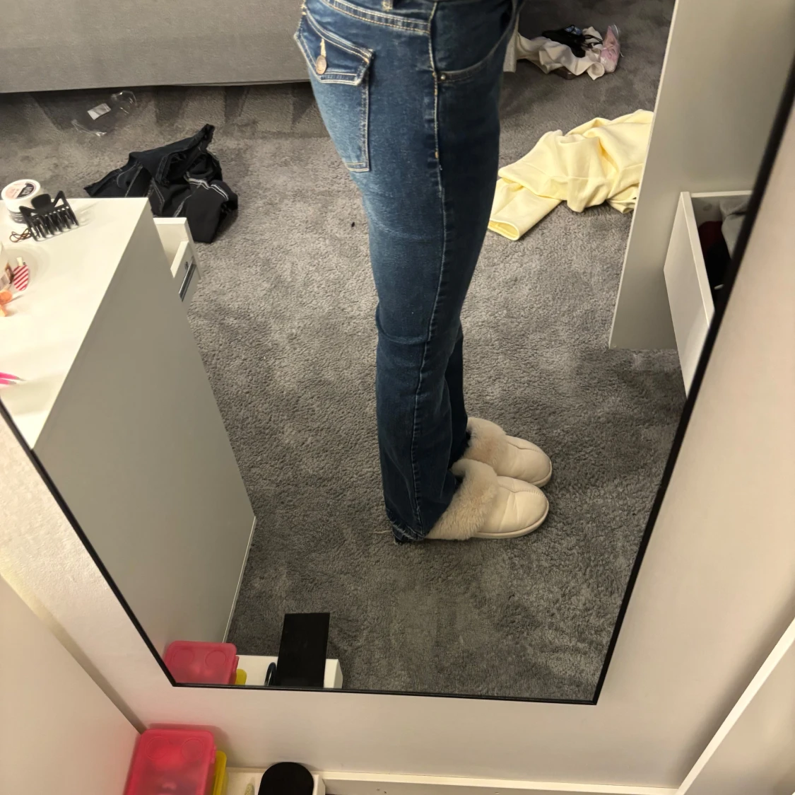 Blå bootcut jeans med dragkedja bak - 4