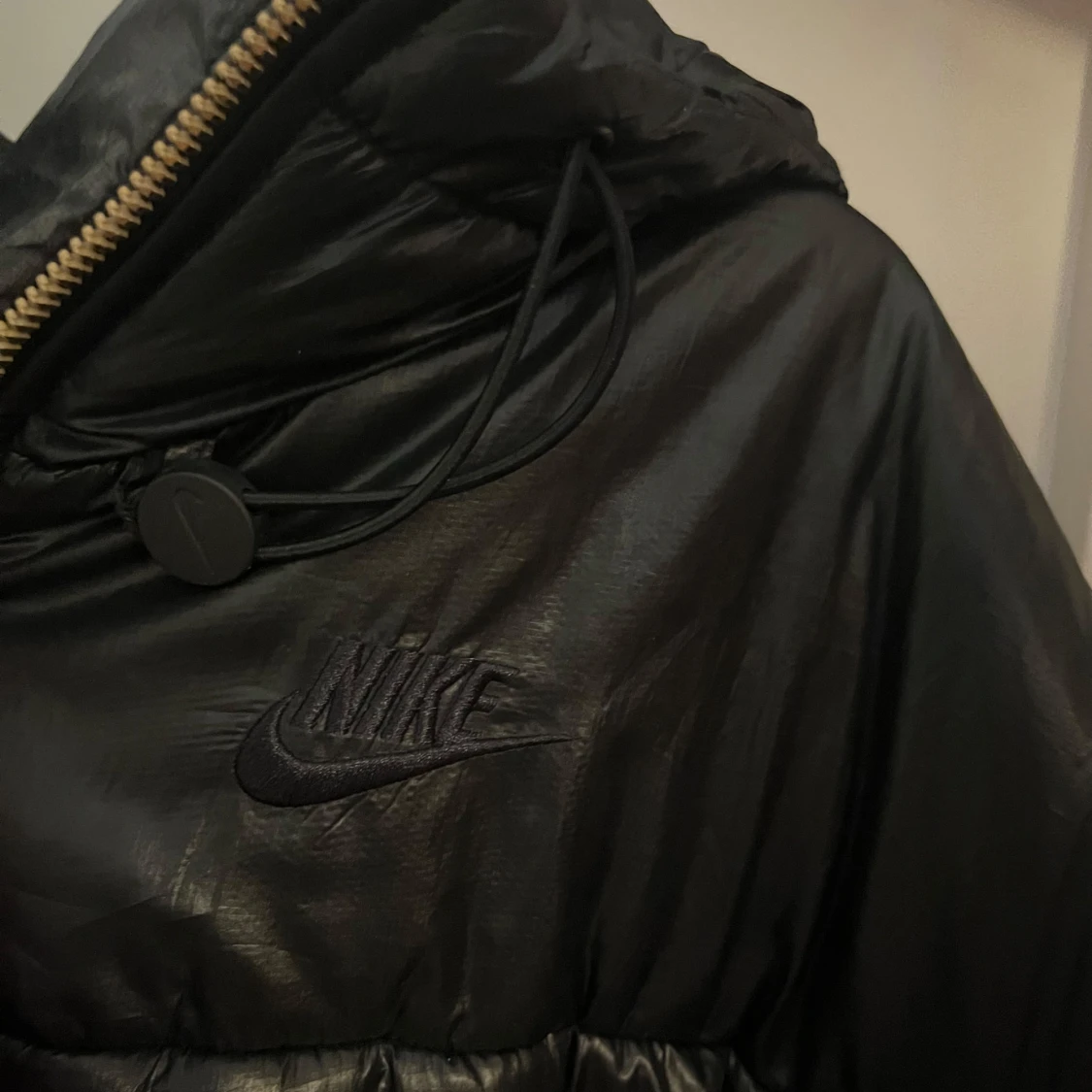 Svart pufferjacka Nike Therma-Fit XS - 1