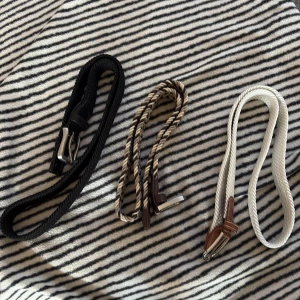 Tre flätade bälten i samma paket. 90cm - Alla bälten köps i samma paket