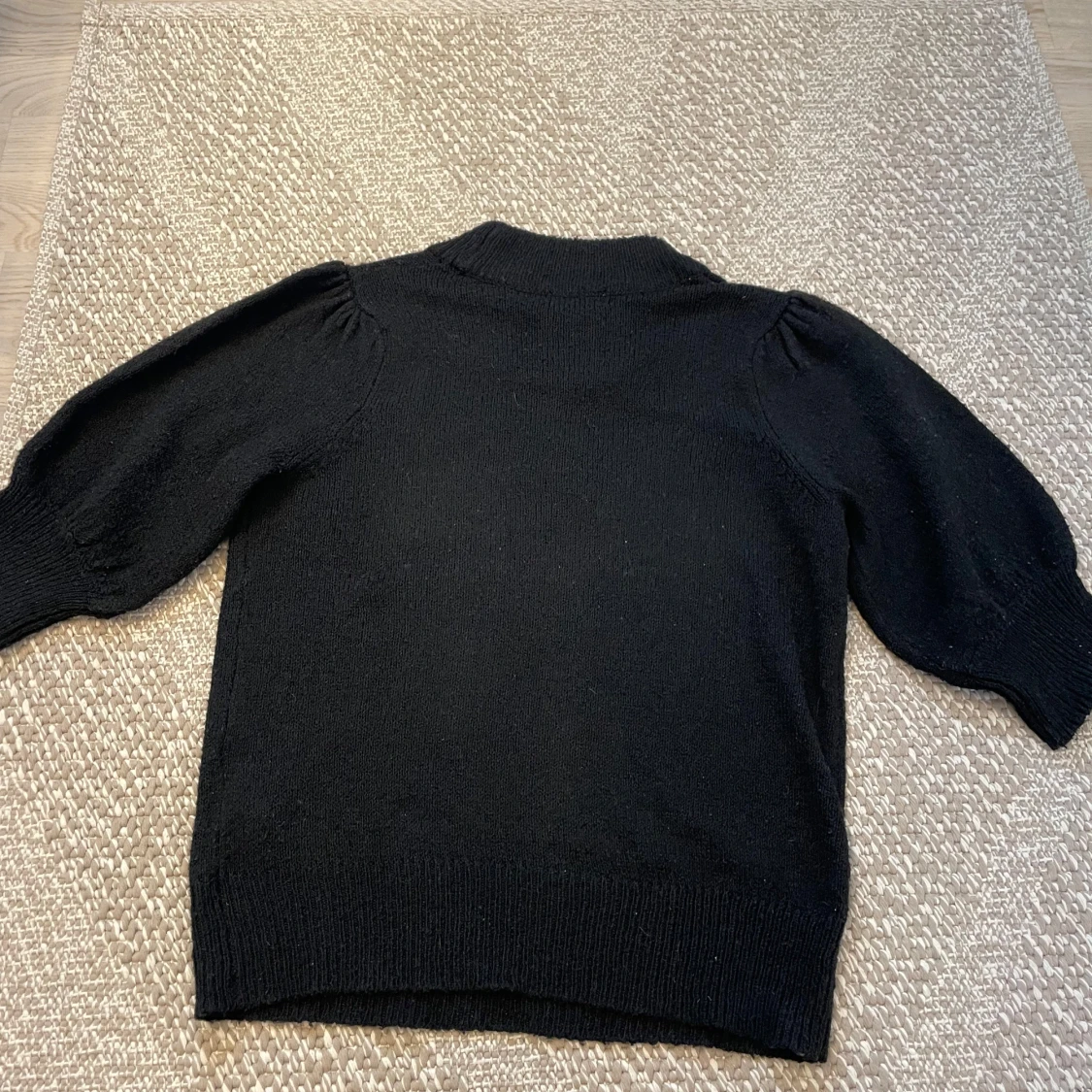 Svart stickad tröja från JDY - 2