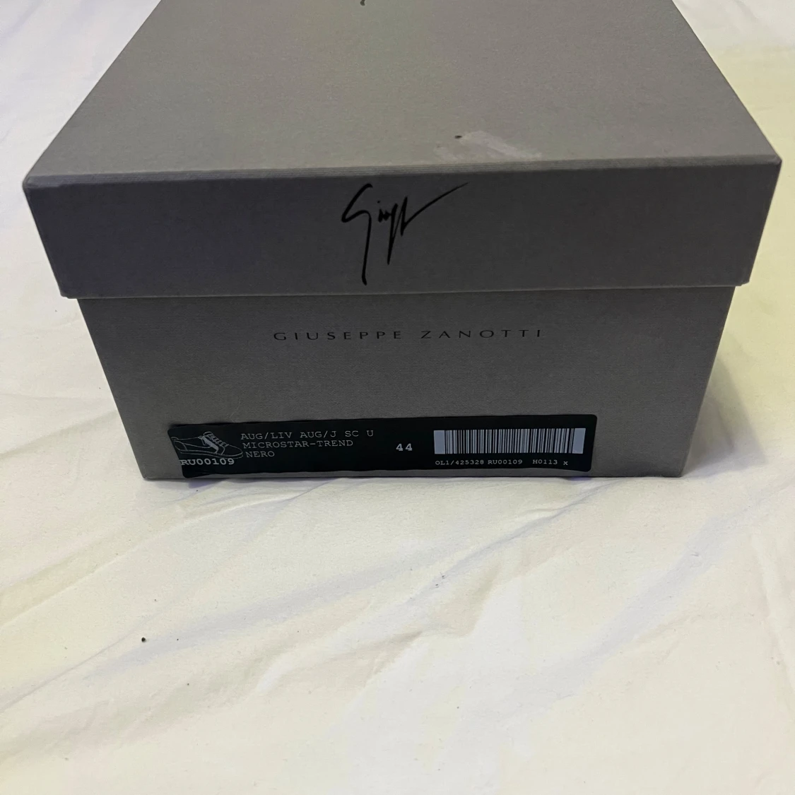 Glittriga Giuseppe Zanotti  - 3