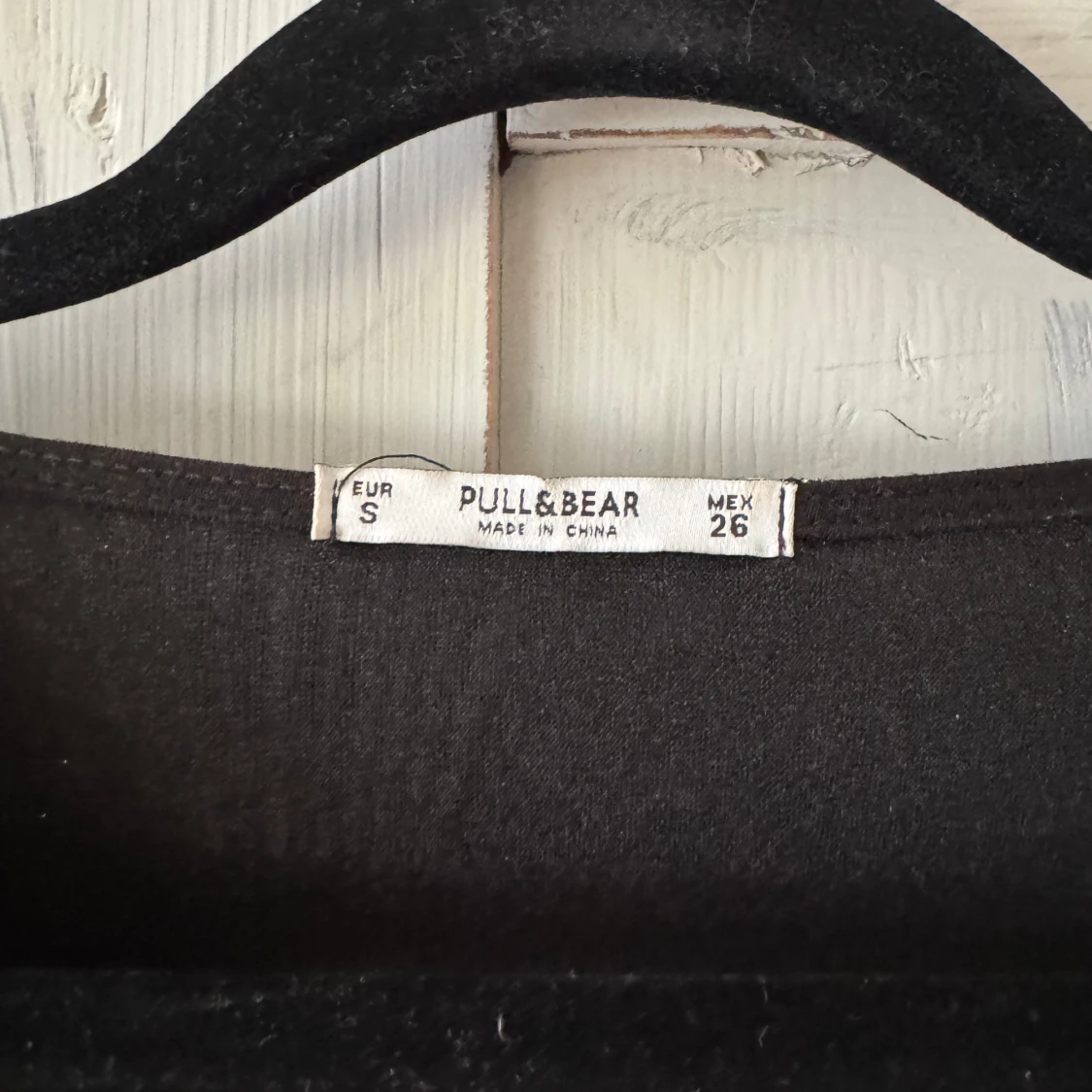 Glittrig omlottopp från Pull&Bear - 3