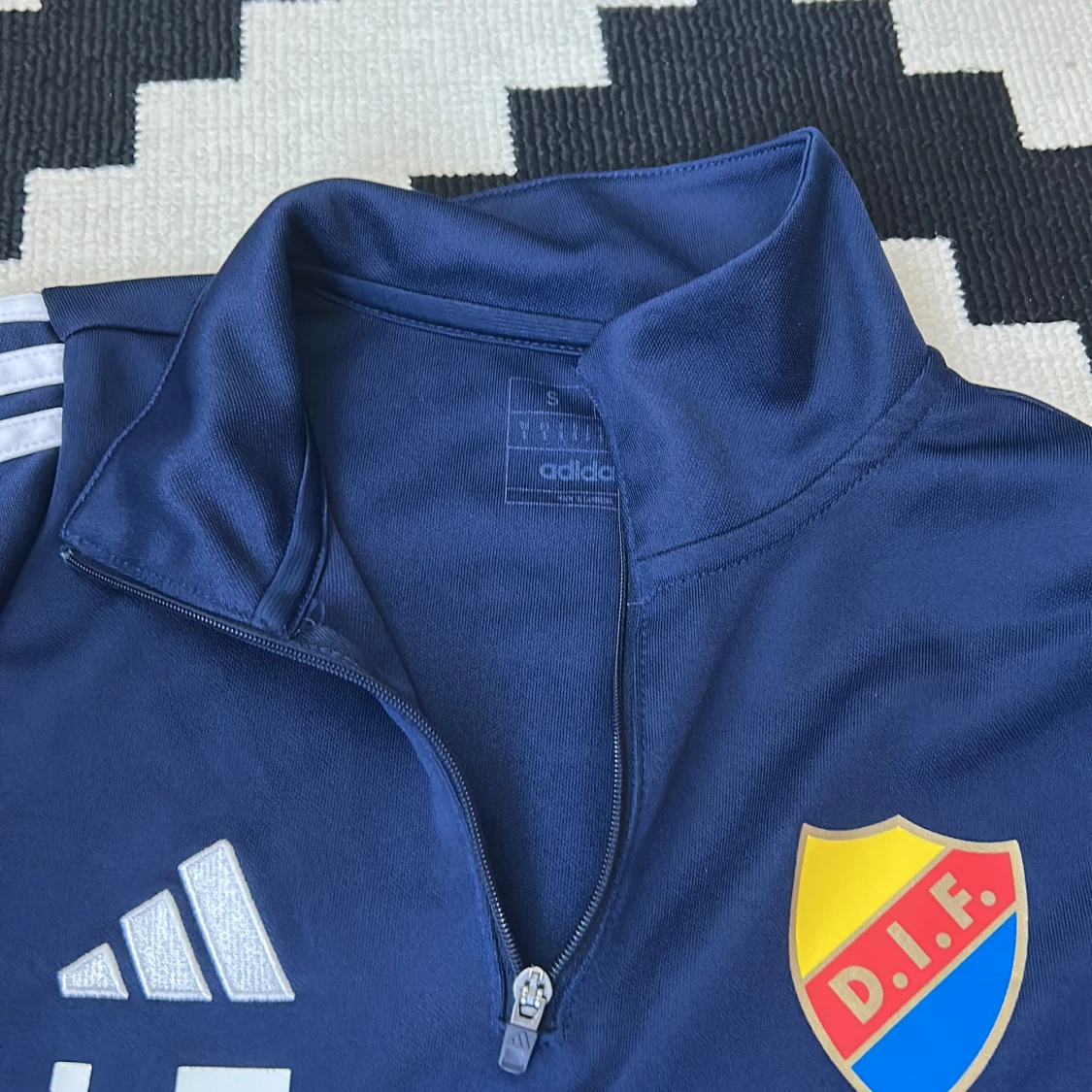 Tränings set från Adidas med DIF-logga - 3