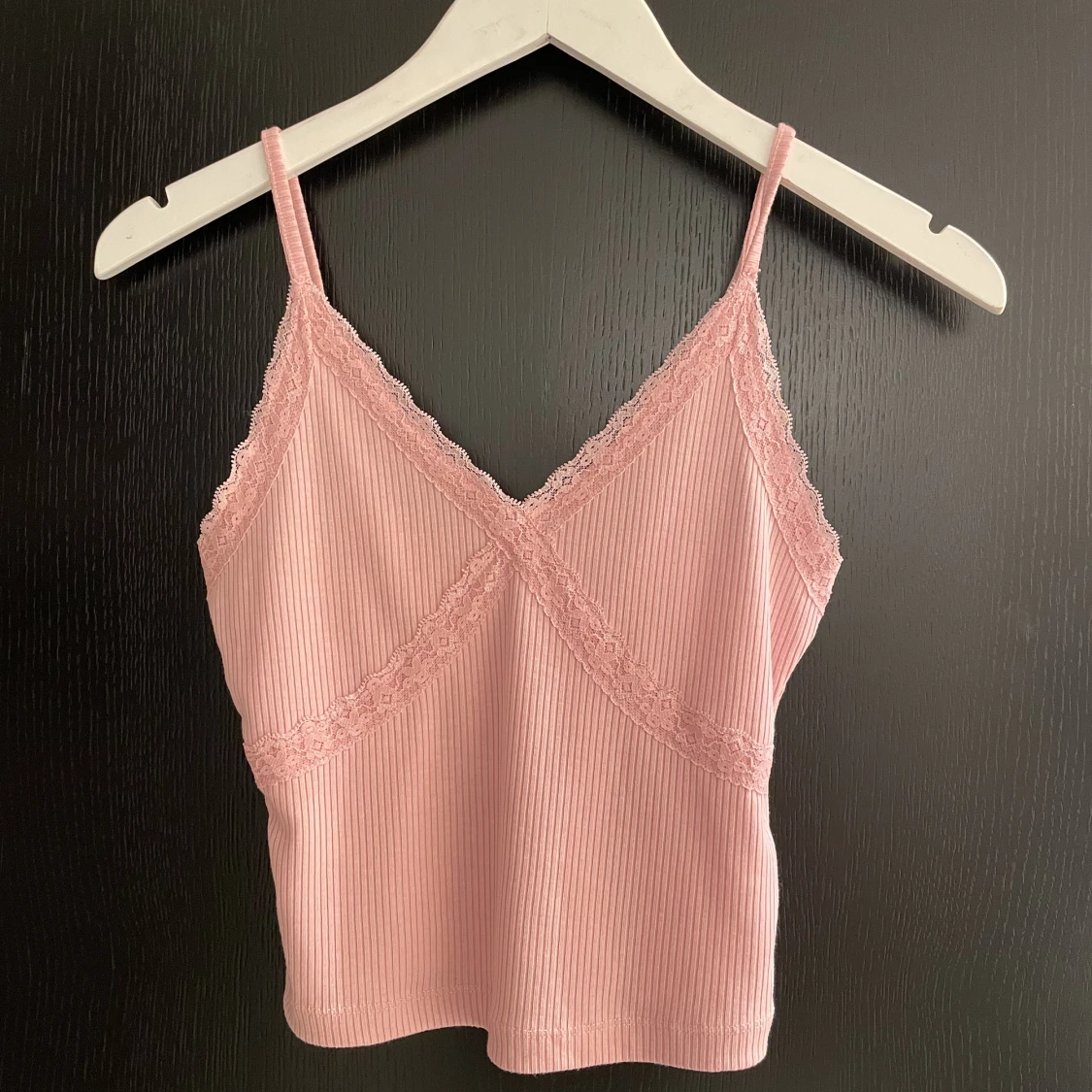 Rosa topp från BikBok