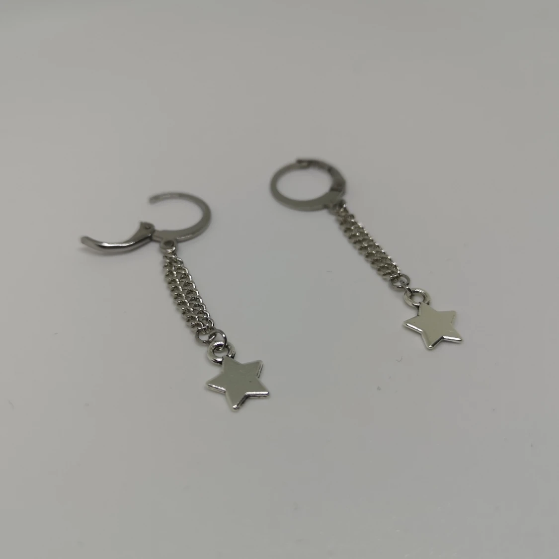 Örhängen ~stjärna med kedjor~ - 91