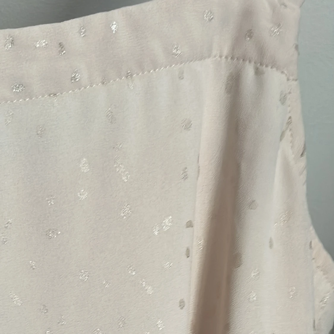 Glittrigt linne  - 90