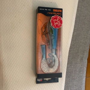 Mchybrid fiske drag för gädda. - Helt oöppnad och oanvänd 