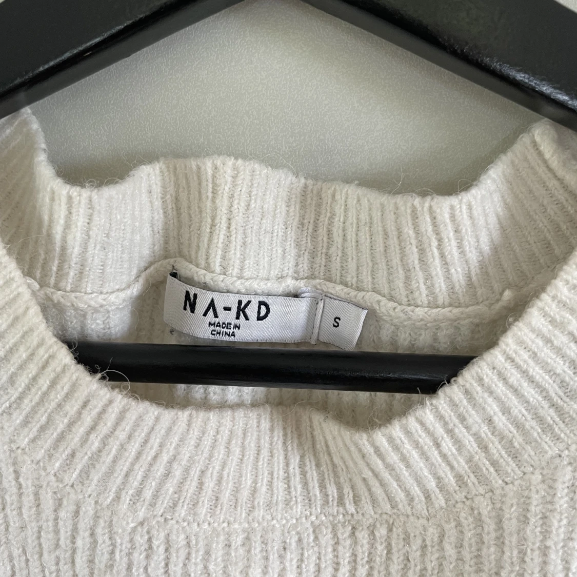 Vit stickad tröja - 91