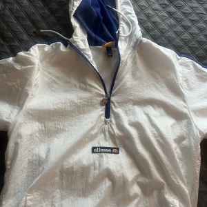 Cool jacka - Cool jacka från ellesse, fint skick 💕