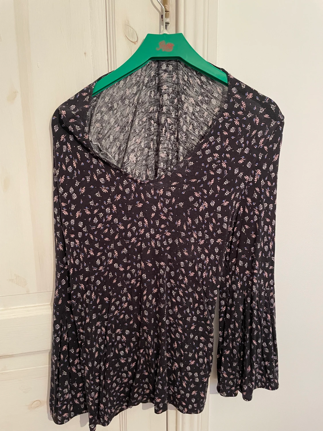 Fin topp med fint mönster