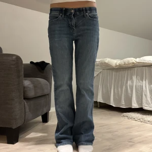 Levis jeans - Assnygga lågmidjade Levis jeans💕 superbra kvalite och utan tecken på användning  