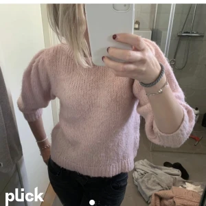 Stickad tröja  - Rosa stickad tröja 