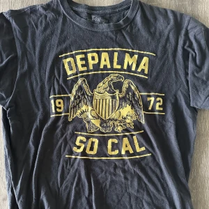 Depalma T-shirt i vintage stil - Depalma T-shirt storlek L, vintage