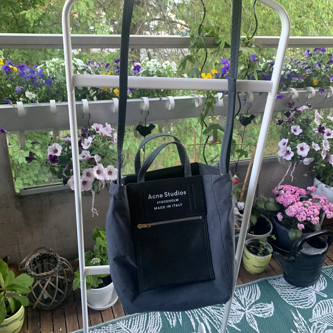 Acne Studios PAPERY NYLON TOTE BAG  - 90