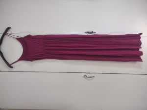 Klänning  - Säljer dena klänning från H&M Storlek xs 