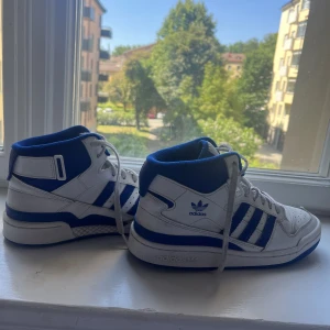 Adidas forum skor - Ascoola skor! Finns matchande kardborreband till också😍🥰