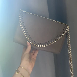 Väska  - Väska från TIAMO