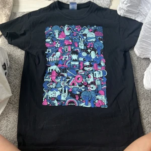Tshirt  - Rolig tshirt med tryck 