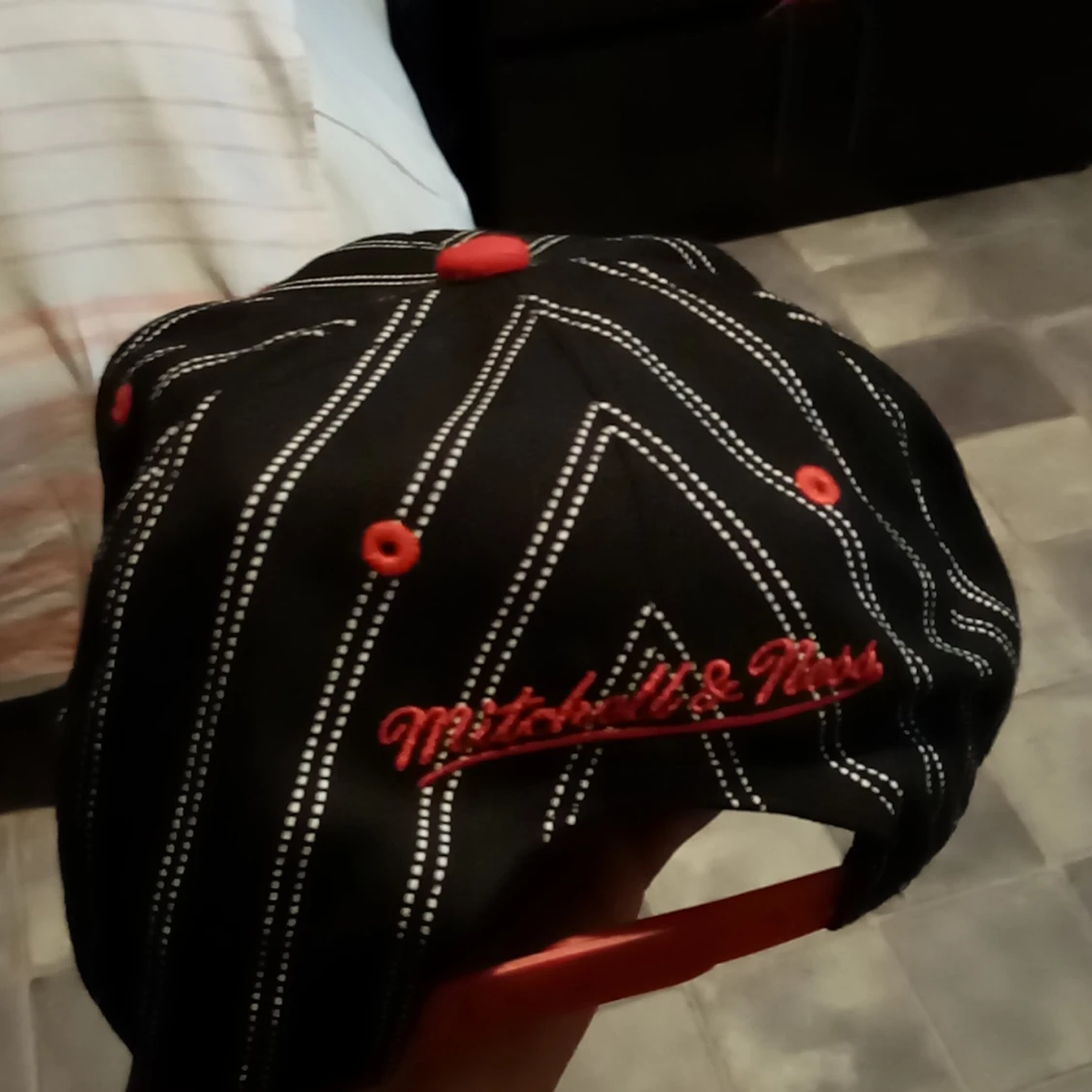 Detroit Red wings  - 90