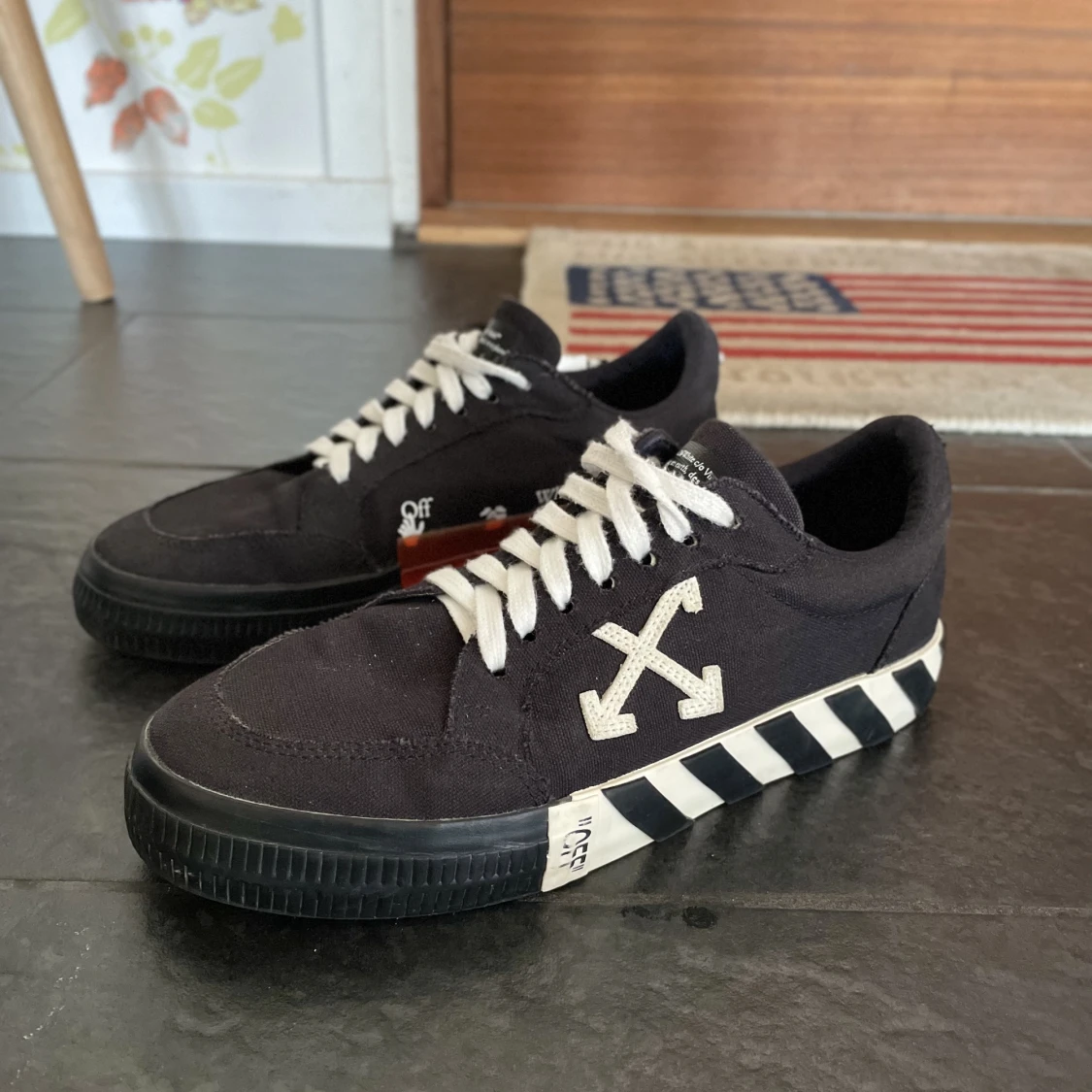 Off white skor  - 90