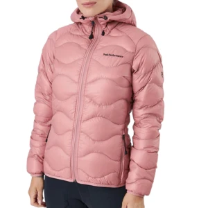 Peak performance jacka - Säljer denna rosa tunna dunjacka från peak performance, använd men i bra skick, inga hål eller liknande. Jag själv har använt den under skidjackan när det är extra kallt även som båtjacka💞
