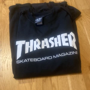 Thrasher tunnare tröja, storlek M - Oanvänd 