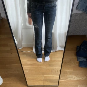 Jeans - Mörkblå jeans🫶