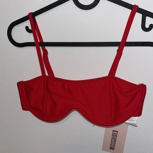 Bikini top  - Red adjustable top.