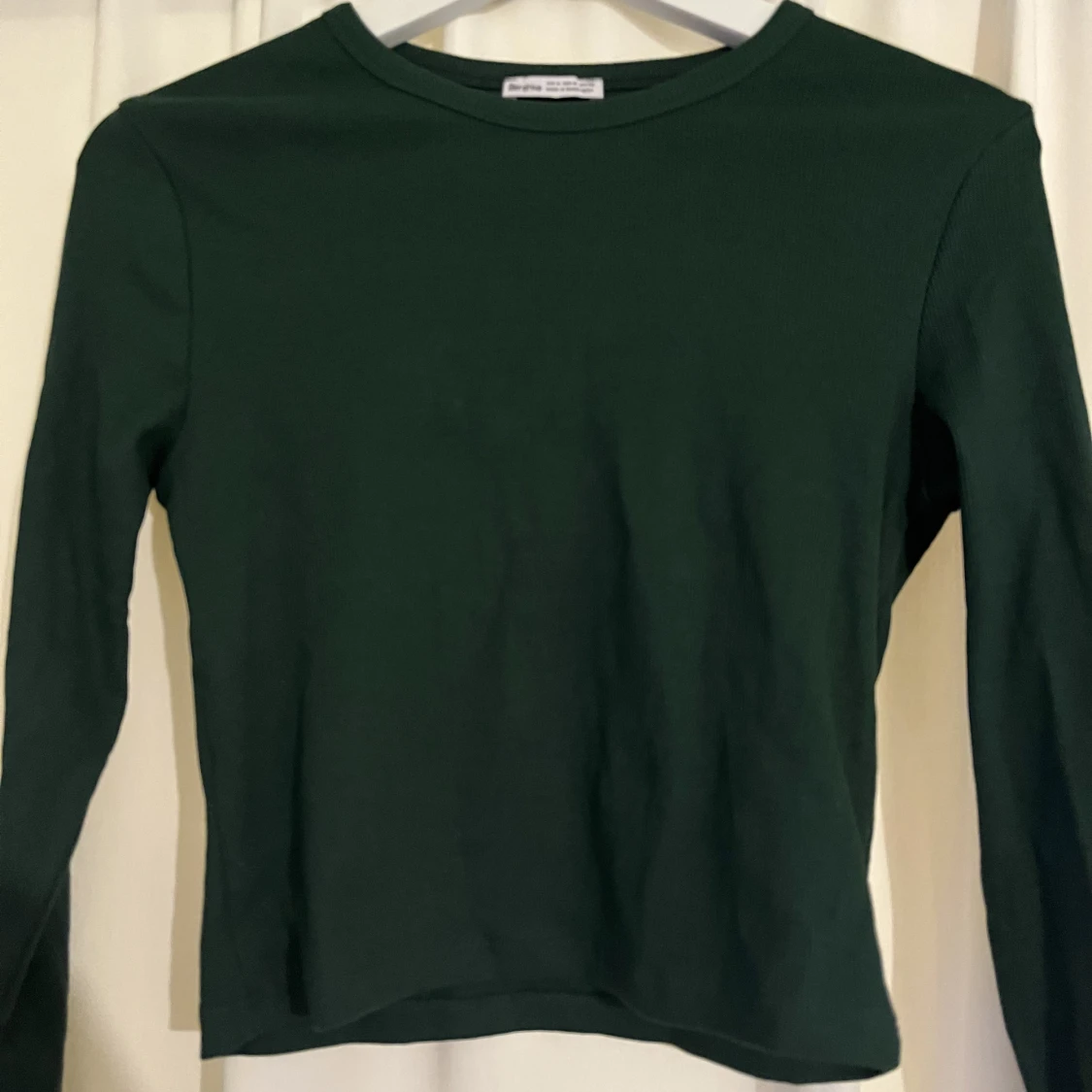 Grön ribbad tröja Bershka