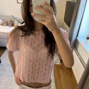 Söt zara topp - Helt ny, aldrig använd. Super söt.