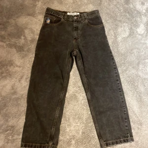 Svarta Big Boys  - Säljer svarta Big Boys. Köpte de nyligen av en kompis men de är inte ett dugg slitna.