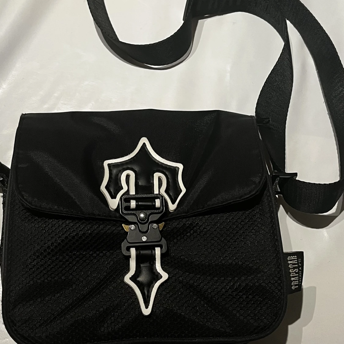 Trapstar axelväska
