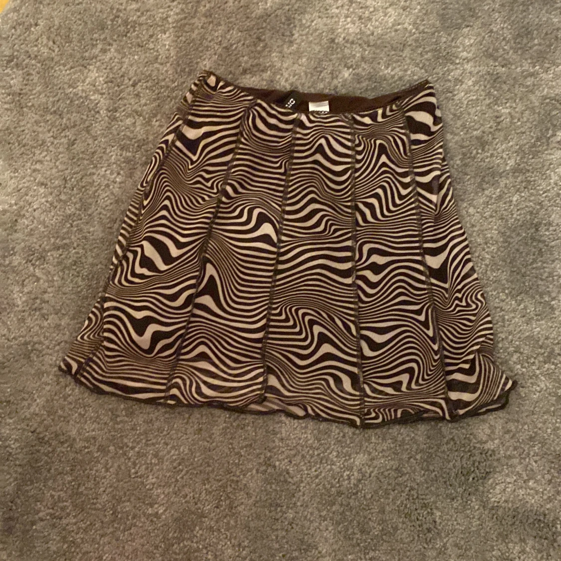 Tröja och kjol - 91