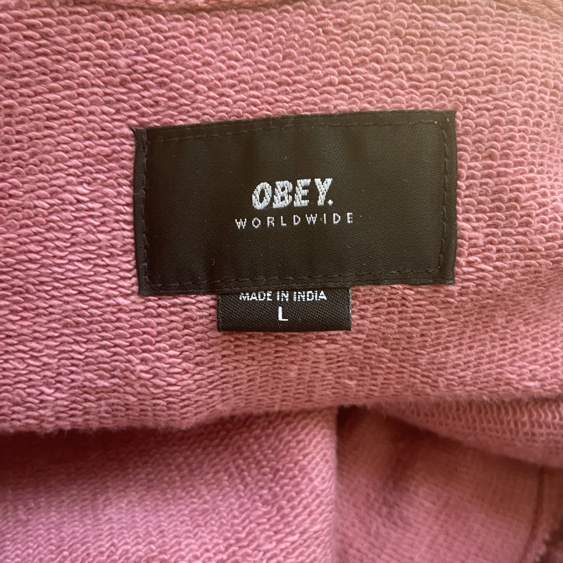 Obey tröja  - 91