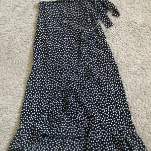  Kjol  -  sommar kjol från SHEIN. 50 kr plus frakt