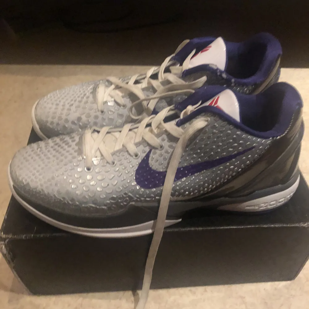 Kobe 6 china basketskor Storlek 44,5 Reps. Skor.