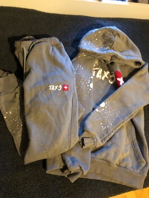 Tax3 dress - En fin tax3 dress från ett märke i UK i storlek XS. Betalade ca 2000 säljer för endast 800
