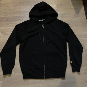 Carhartt hoodie  - Inga hål eller fläckar
