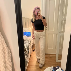 Linnebyxor - Linnebyxor från Nelly, långa i benen 💖