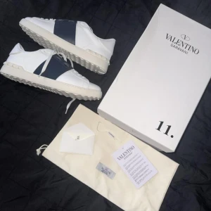 Valentino Open sneakers 43  - Oanvänd 