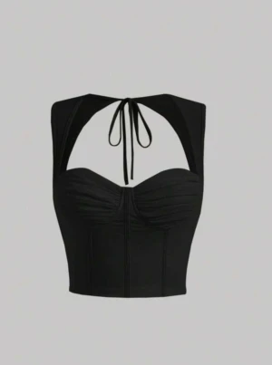 Svart topp stl M - Säljer denna svarta topp i strl M. Aldrig använd 